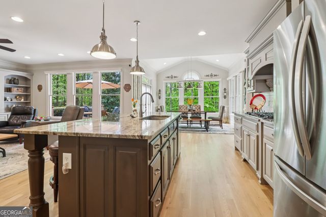 42 Clover Leaf Court, Newnan, GA 30265