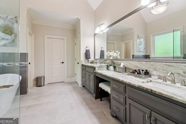 42 Clover Leaf Court, Newnan, GA 30265