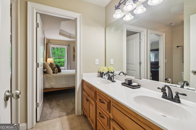 42 Clover Leaf Court, Newnan, GA 30265