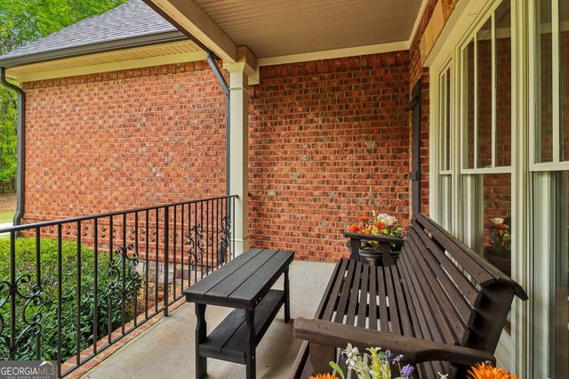 42 Clover Leaf Court, Newnan, GA 30265