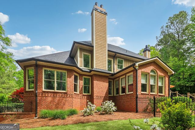 42 Clover Leaf Court, Newnan, GA 30265