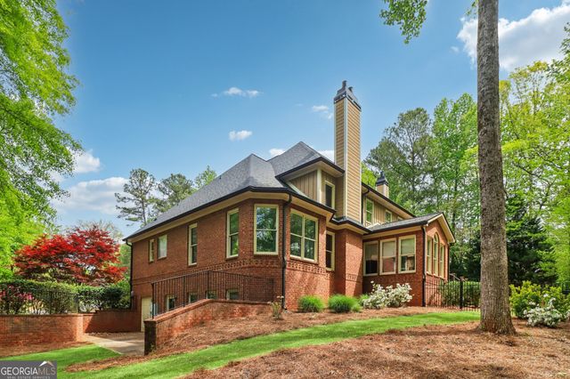 42 Clover Leaf Court, Newnan, GA 30265