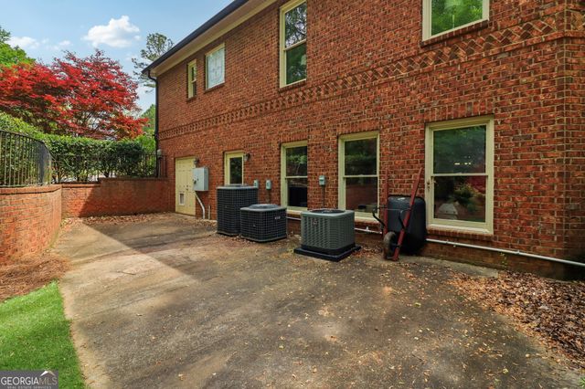 42 Clover Leaf Court, Newnan, GA 30265