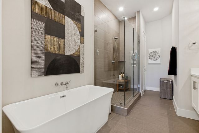 15875 Spectrum Drive 1105, Addison, TX 75001