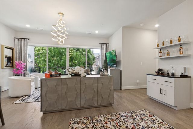 15875 Spectrum Drive 1105, Addison, TX 75001