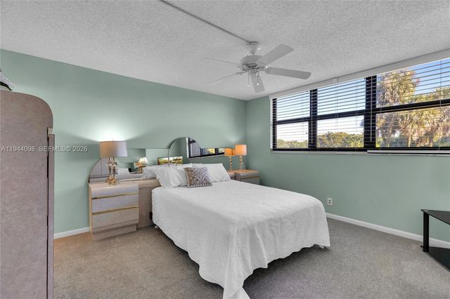 2430 Deer Creek Country Club Blvd 206-2, Deerfield Beach, FL 33442