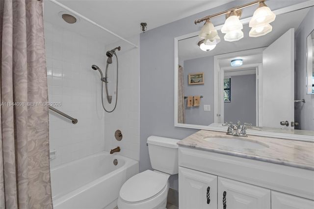 2430 Deer Creek Country Club Blvd 206-2, Deerfield Beach, FL 33442