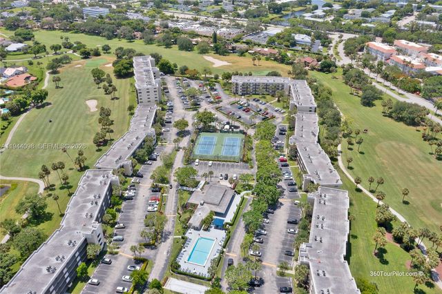 2430 Deer Creek Country Club Blvd 206-2, Deerfield Beach, FL 33442