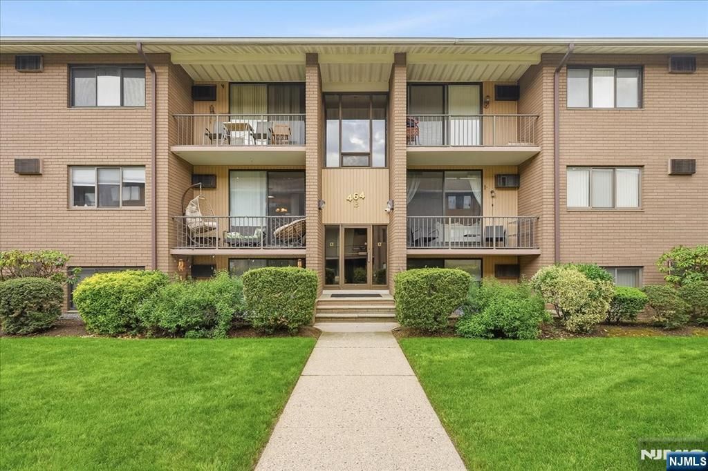 464 Liberty Street 205, Little Ferry, NJ 07643