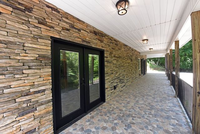 714 Mountain View Road, Hiawassee, GA 30546