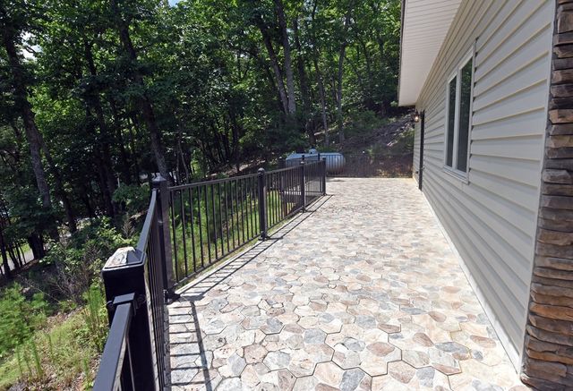 714 Mountain View Road, Hiawassee, GA 30546