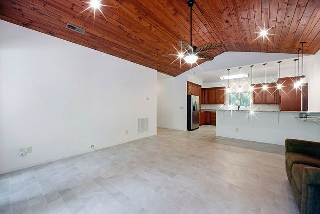 714 Mountain View Road, Hiawassee, GA 30546