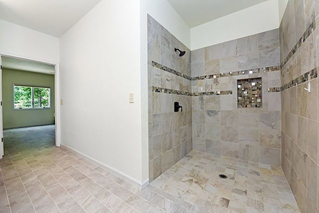 714 Mountain View Road, Hiawassee, GA 30546