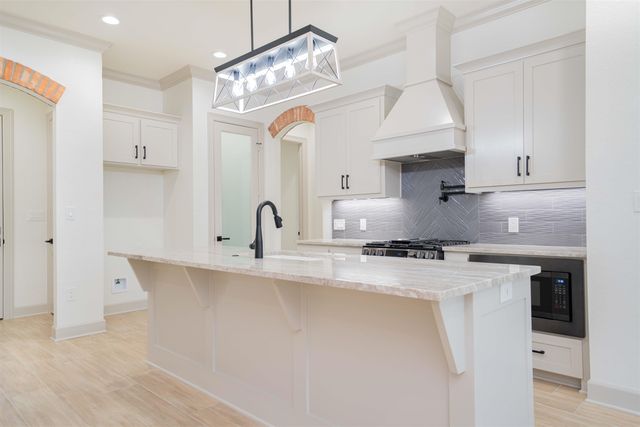 3906 French Dr, Longview, TX 75604