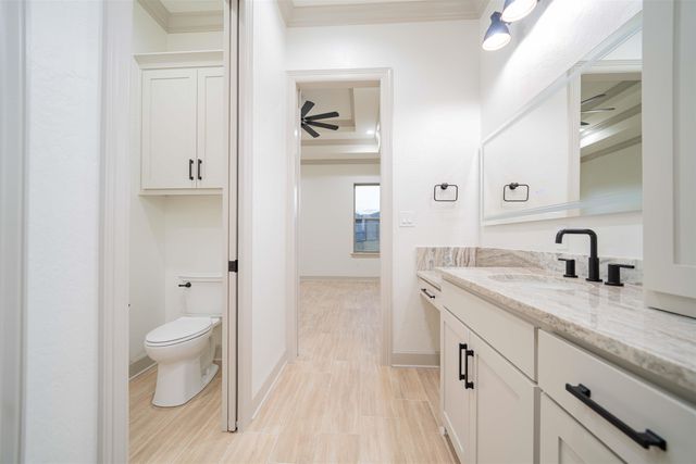 3906 French Dr, Longview, TX 75604