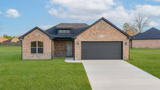 3906 French Dr, Longview, TX 75604
