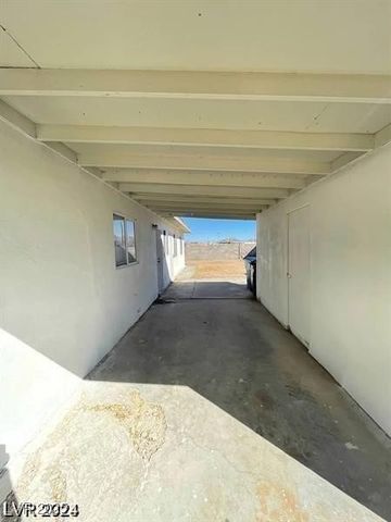 2705 Howard Drive, Las Vegas, NV 89104