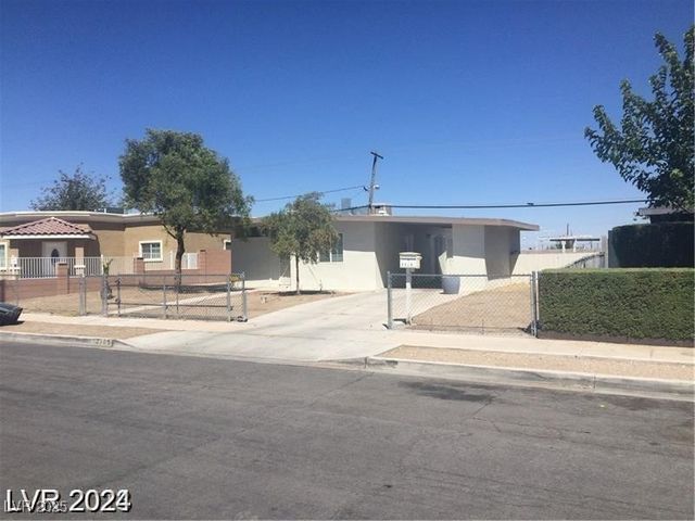 2705 Howard Drive, Las Vegas, NV 89104