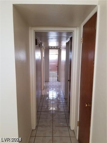 2705 Howard Drive, Las Vegas, NV 89104