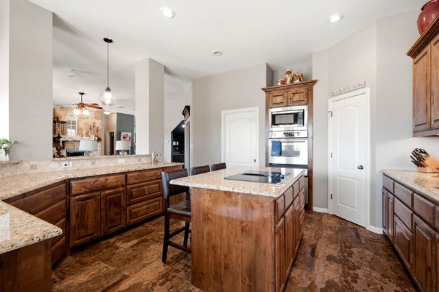 600 Aspen Street, Pilot Point, TX 76258