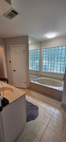 2840 ASPEN GLADE CV, Memphis, TN 38016