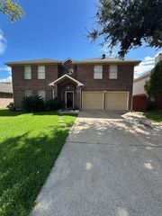 16715 Parliament Drive, Houston, TX 77083