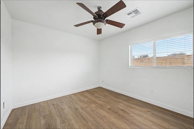 1112 S Bogle Court, Chandler, AZ 85286