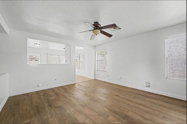 1112 S Bogle Court, Chandler, AZ 85286