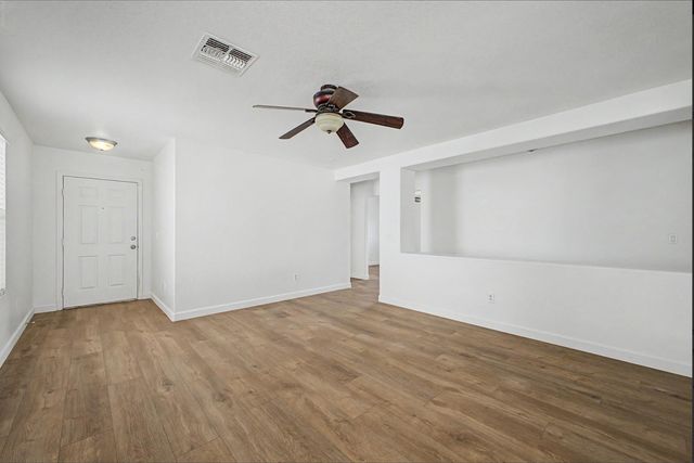 1112 S Bogle Court, Chandler, AZ 85286