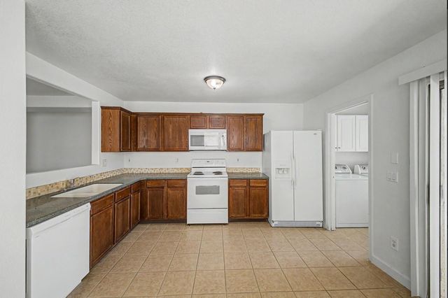 1112 S Bogle Court, Chandler, AZ 85286