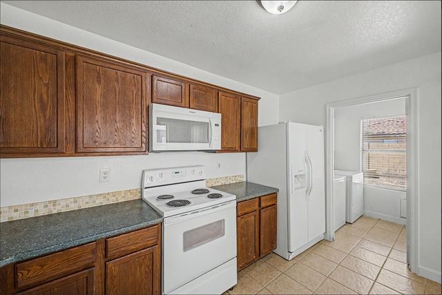 1112 S Bogle Court, Chandler, AZ 85286