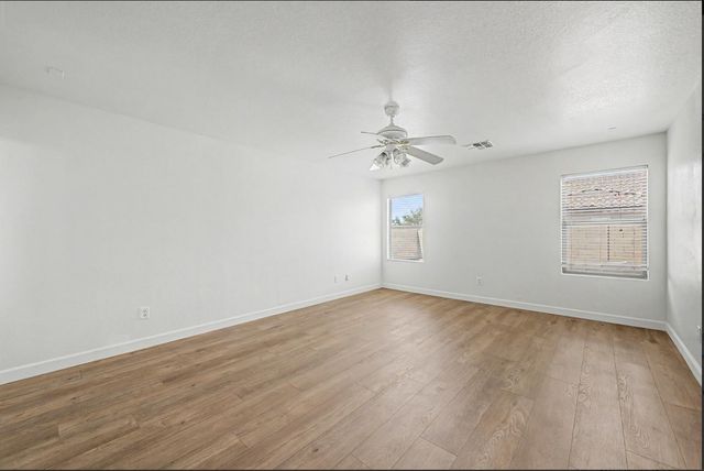 1112 S Bogle Court, Chandler, AZ 85286