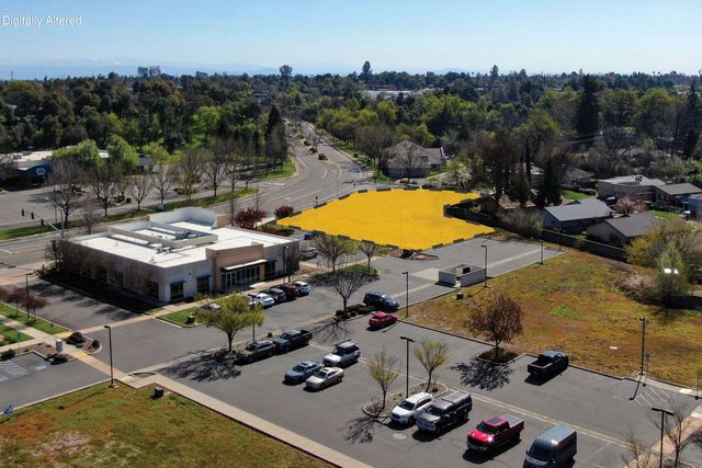 390 Hartnell Avenue, Redding, CA 96002