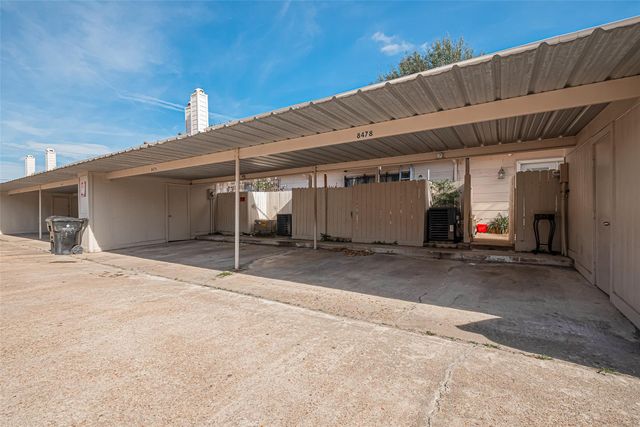 8478 Ariel St 61, Houston, TX 77074