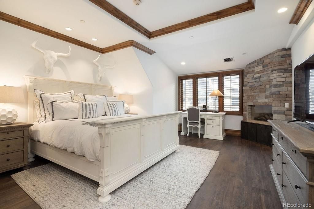 Image 11 of property listing at 675 Lionshead Place 642, Vail, CO 81657