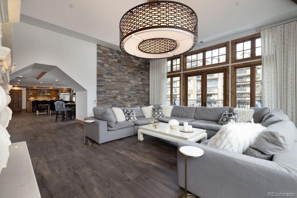 Image 4 of property listing at 675 Lionshead Place 642, Vail, CO 81657