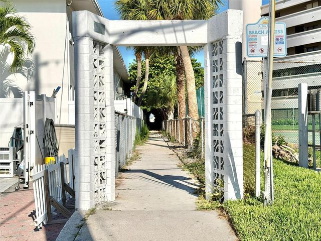 3929 BELLE VISTA DRIVE, St Pete Beach, FL 33706