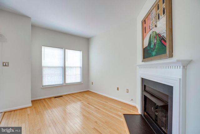 14603 JOVET CT, Centreville, VA 20120