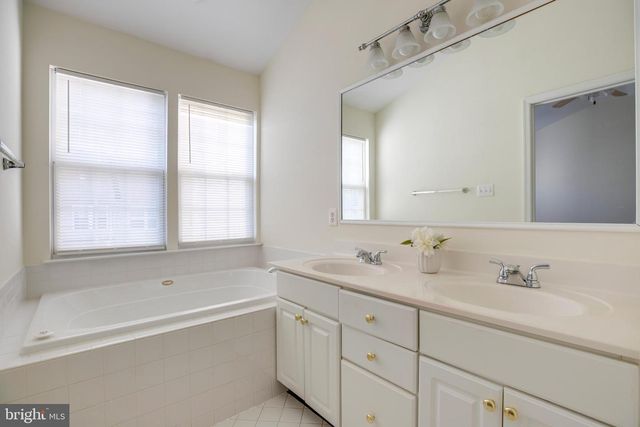 14603 JOVET CT, Centreville, VA 20120