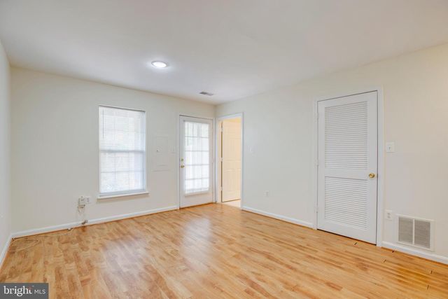 14603 JOVET CT, Centreville, VA 20120
