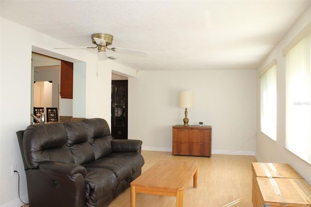 9500 45TH WAY N, Pinellas Park, FL 33782