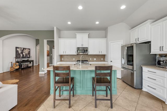 13502 Briar Rose Drive, Pearland, TX 77584