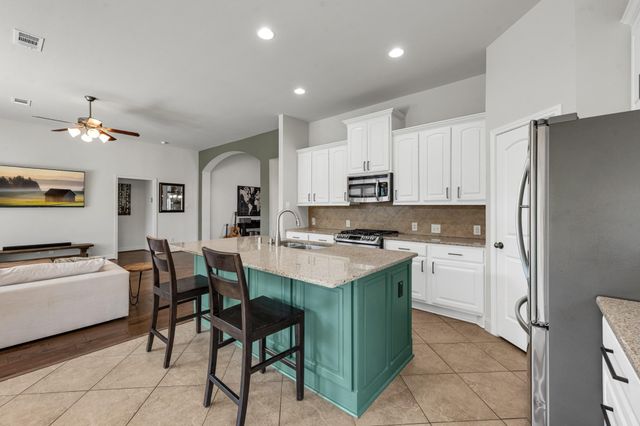 13502 Briar Rose Drive, Pearland, TX 77584
