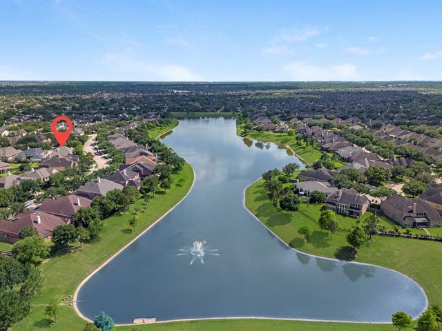 13502 Briar Rose Drive, Pearland, TX 77584