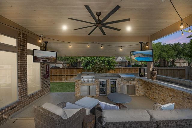 13502 Briar Rose Drive, Pearland, TX 77584