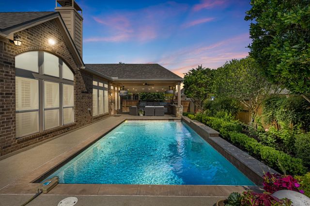 13502 Briar Rose Drive, Pearland, TX 77584