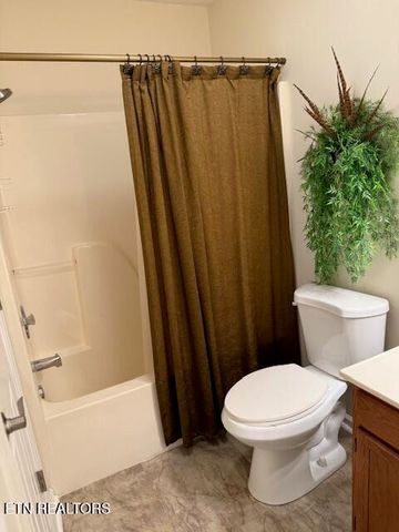 5207 Vanardo Way, Knoxville, TN 37912