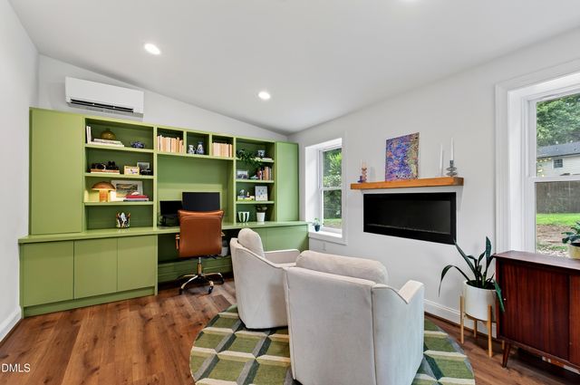 709 Dawnwood Court, Raleigh, NC 27609