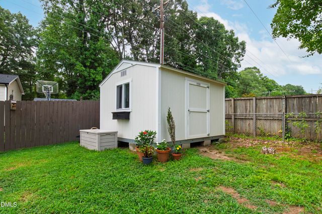 709 Dawnwood Court, Raleigh, NC 27609