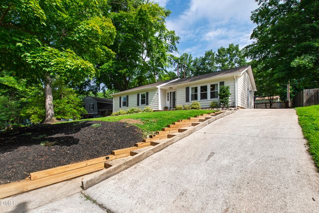 709 Dawnwood Court, Raleigh, NC 27609